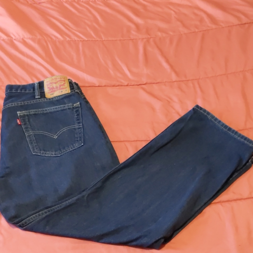 Mens Levi's 559 Straight Fit. Dark Wash.